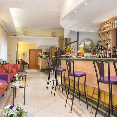 Hotel Franca Беллария-Иджеа-Марина Экстерьер фото